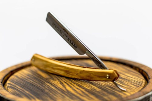 8 Razor Razor 4/8 275 Special 1Ere Barbe Olivewood 8 Razor Razor 4/8 275 Special 1Ere Barbe Olivewood